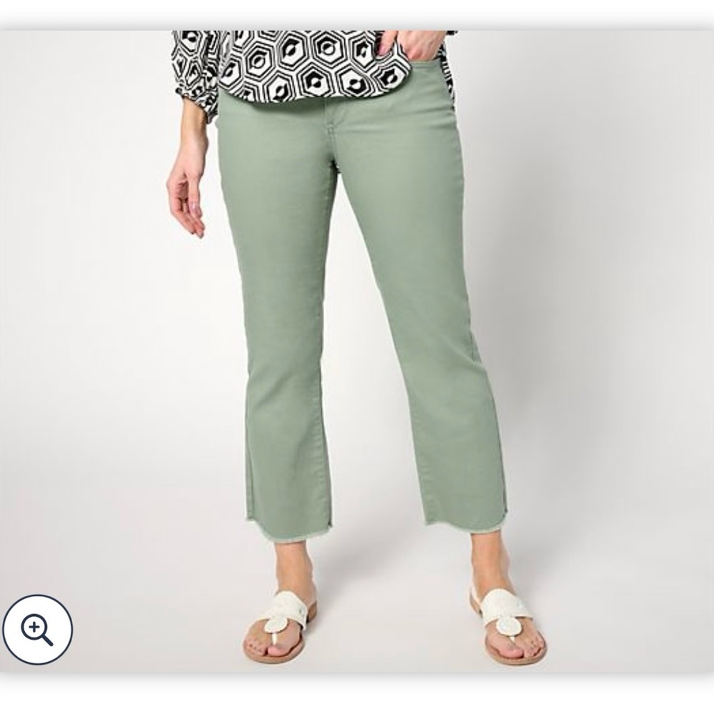 NYDJ Marilyn Straight Jeans - Size 6